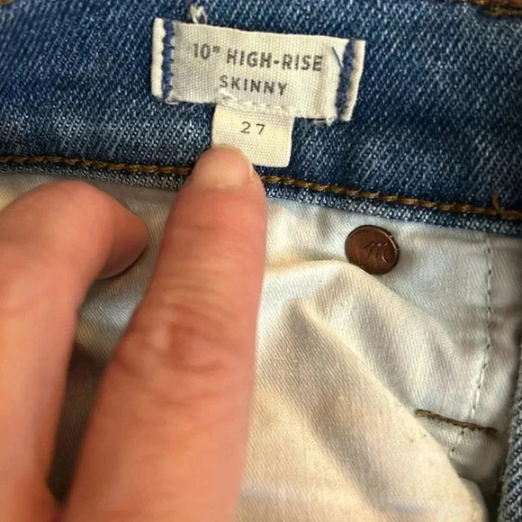 Madewell 10" High-Rise Skinny Jeans - Picture 4 of 9